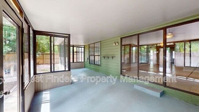 Building Photo - 7478 Colony Cove Ln