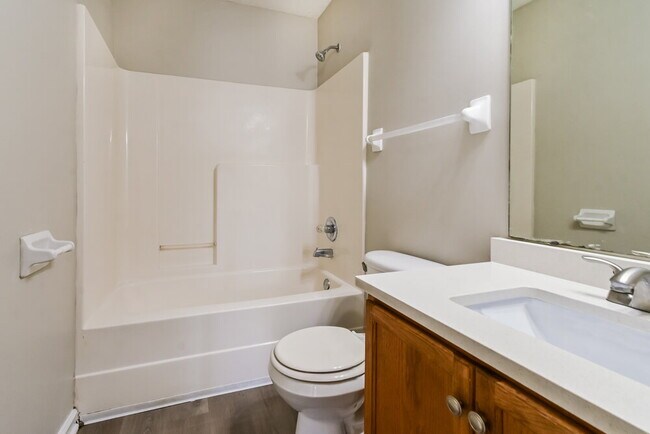 Building Photo - 9044 Snow Drift Ln