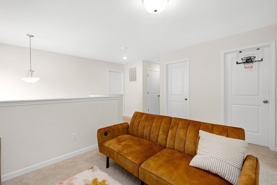 Building Photo - 12039 Aubreywood Dr