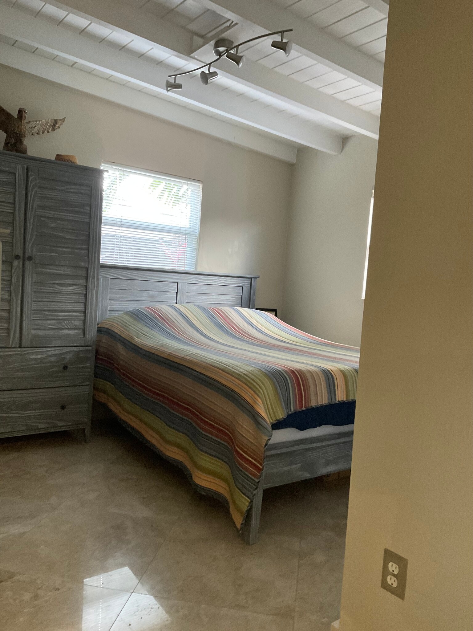 Large bedrooms. Lots of closet space. - 6364 SW 33rd St