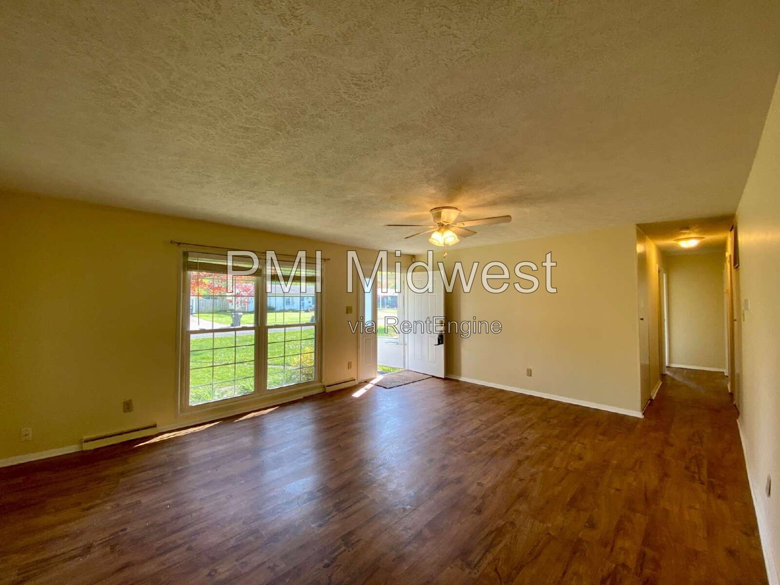 Building Photo - 226 Southlane Dr