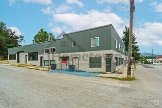 Building Photo - The High River Building