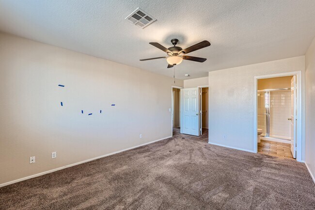 Building Photo - 2601 Twin Pines Ave