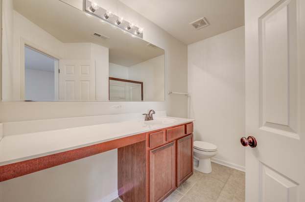 Building Photo - 3414 Cameron Dr