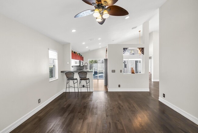 Building Photo - 1015 Thistle Creek Ct