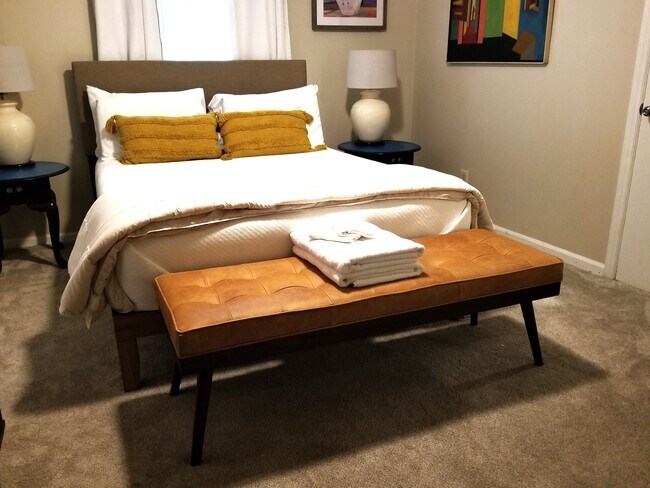 Building Photo - 4202 Antilla Pl