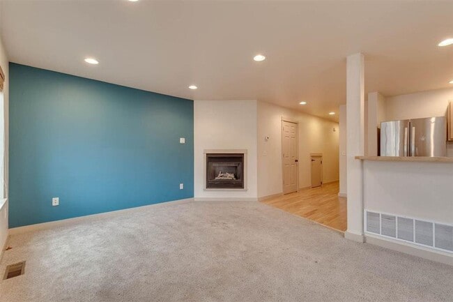 Building Photo - 3156 Catkin Lane