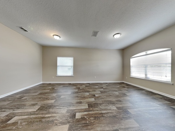 Building Photo - 916 Bonaparte Landing Ct