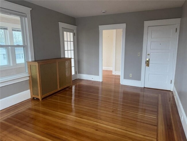 Building Photo - 15 Freeborn St