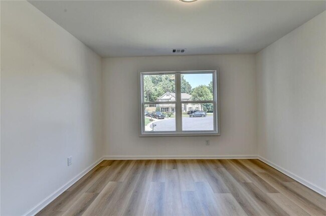 Building Photo - 9135 Fox Trail Ln
