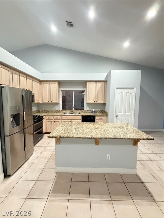 Building Photo - 2763 Chokecherry Ave