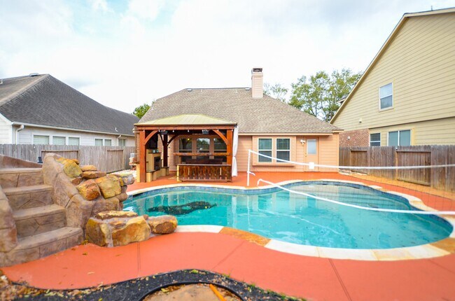 Building Photo - 2811 Willow Fork Dr
