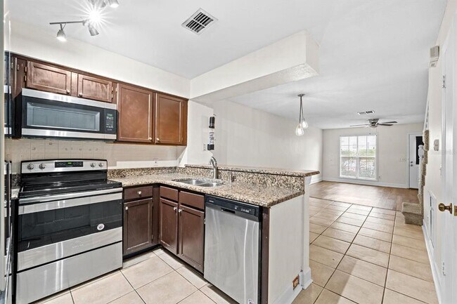 Building Photo - 11317 Stratton Park Dr