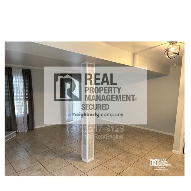 Building Photo - 1346 Riverwood Way