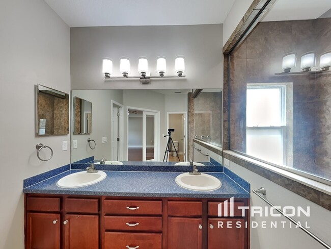 Building Photo - 1224 Lavender Jewel Ct