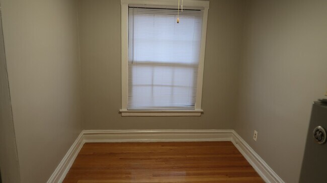 Building Photo - 2617 W Gunnison St