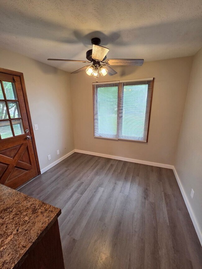 Building Photo - 3/2/1 newly remodeled with a fenced in backyard