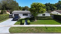 Building Photo - 5741 SW 95th Ct