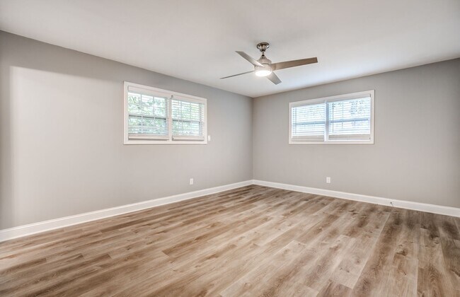 Building Photo - Charming 4-Bedroom, 3-Bath Single-Family Home in Memphis