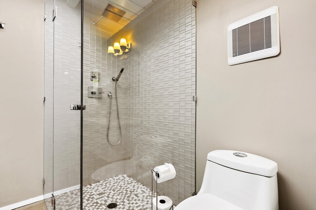 Building Photo - 261 Cordoba Way