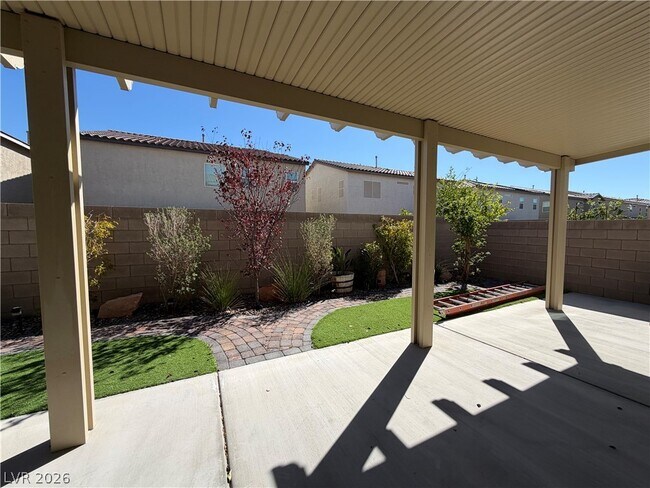 Building Photo - 4642 Engage St