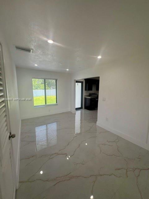 Building Photo - 12020 W Golf Dr