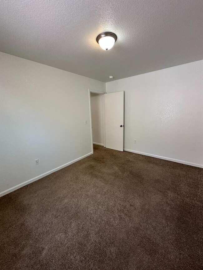 Building Photo - 2253 N San Pablo Ave