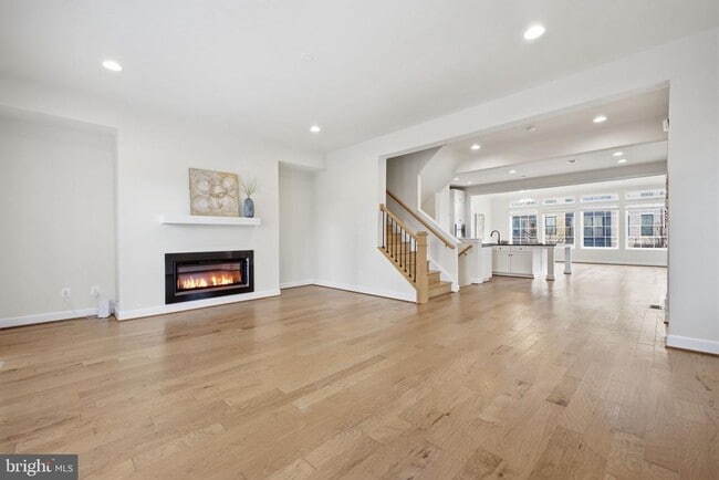 Building Photo - 42313 Impervious Terrace