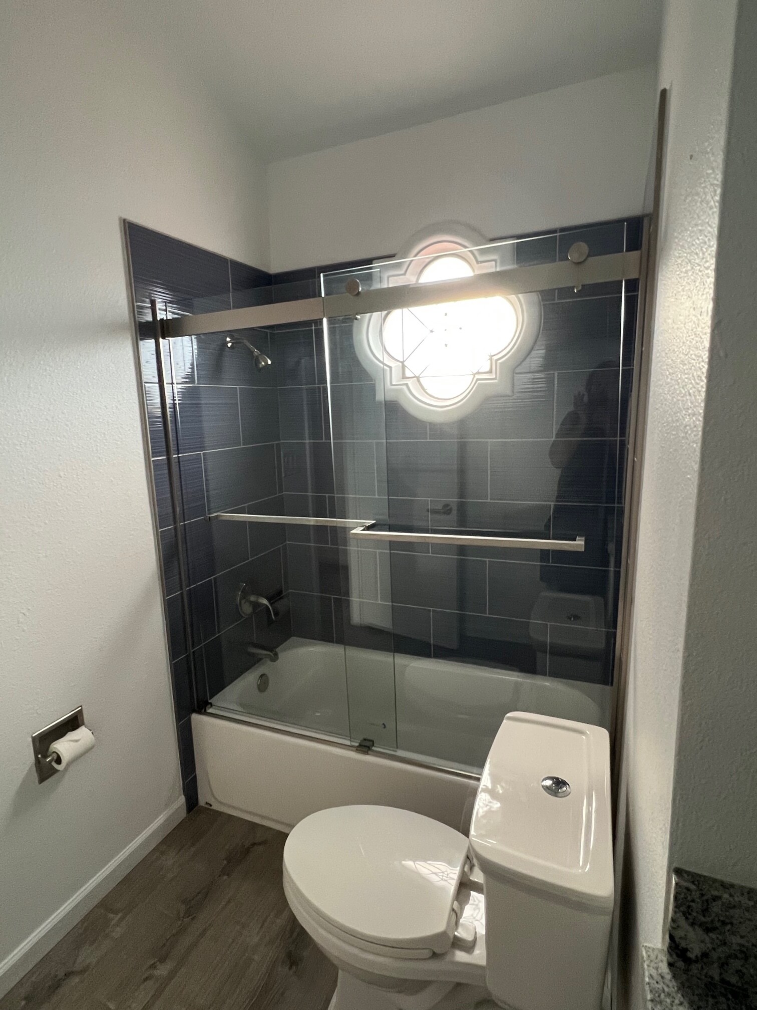 Building Photo - 7835 E Glenrosa Ave