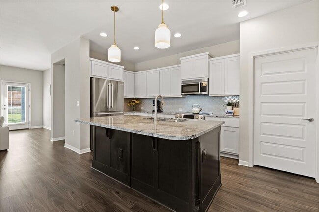 Building Photo - 9809 Eloquence Dr
