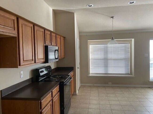 Building Photo - SUPER HOME IN SENDERA RANCH!