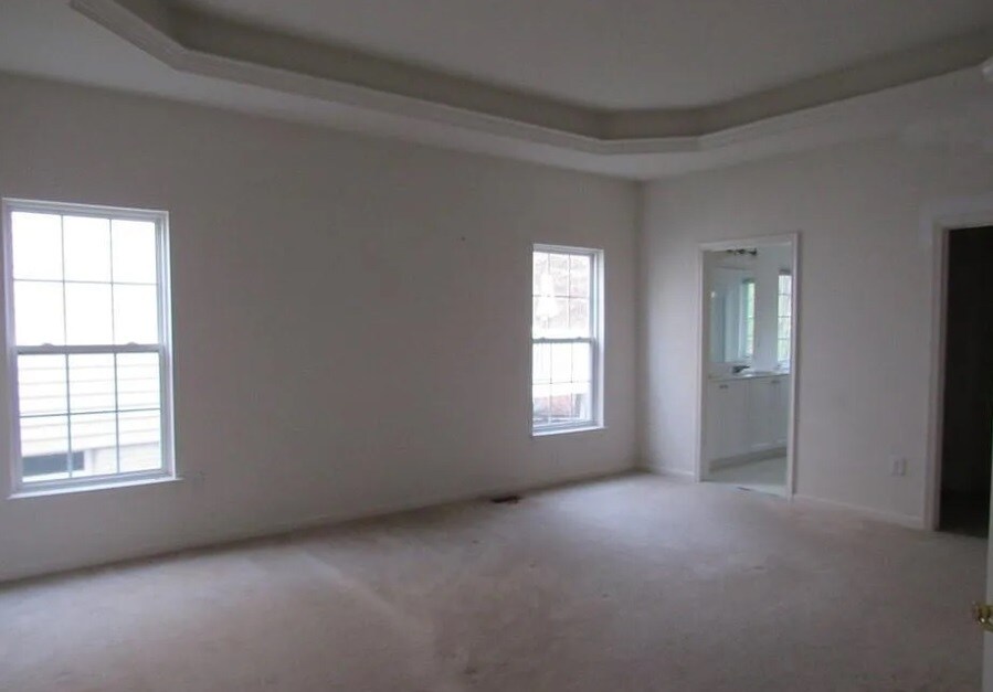 Building Photo - 318 Victory Gallop Ct