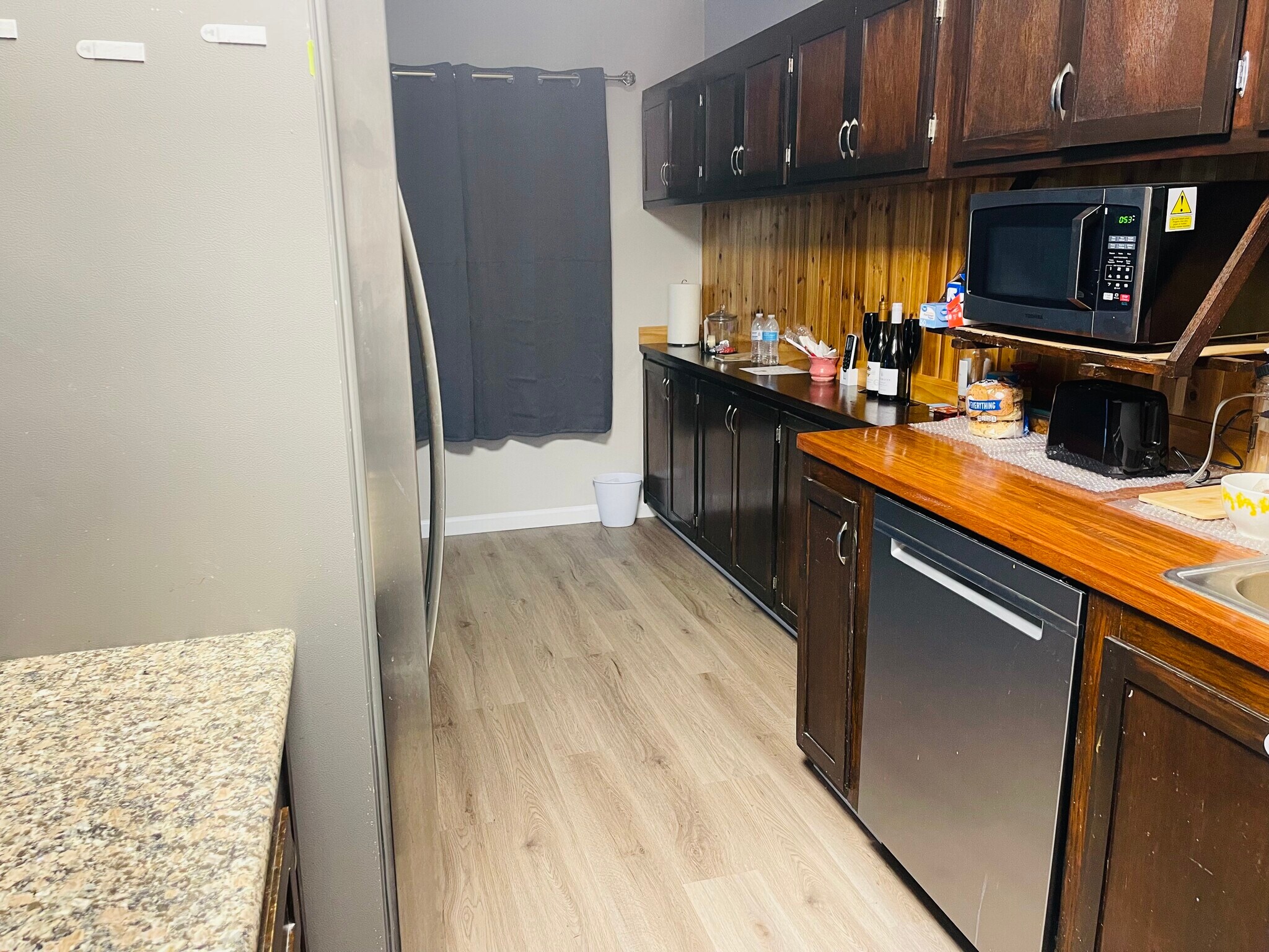 Building Photo - 2600 Jones Rd