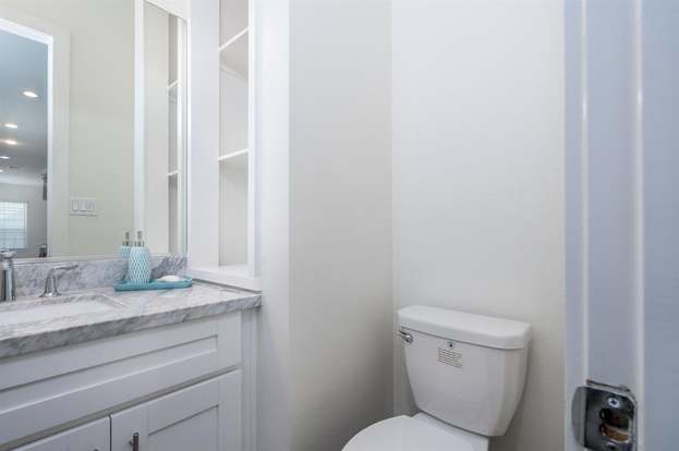 Building Photo - 1721 Thompson St