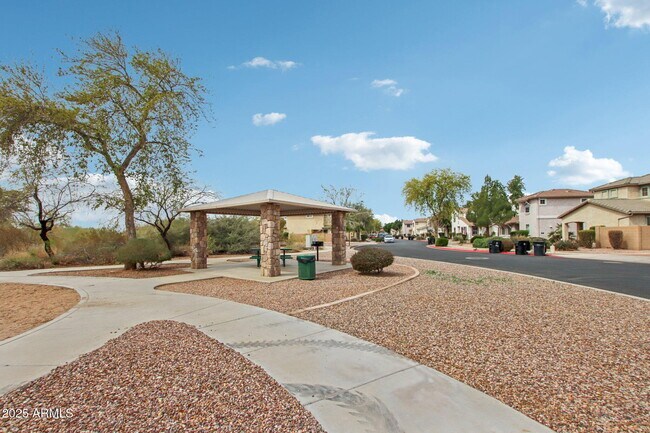 Building Photo - 10220 E Isleta Ave
