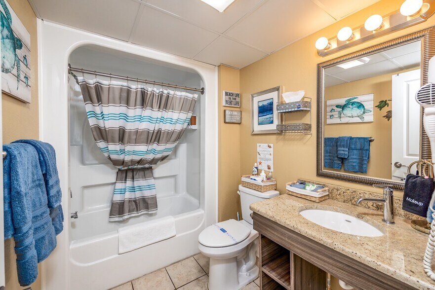 Building Photo - 6900 N Ocean Blvd