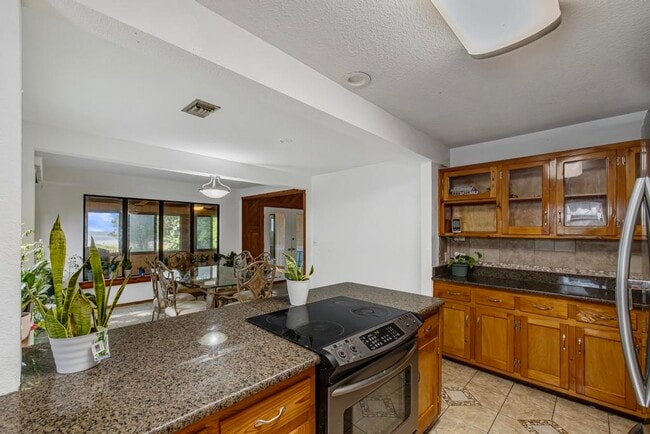 Building Photo - 4811 Soundside Dr