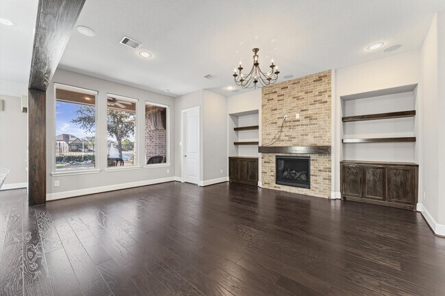 Building Photo - 10811 Gates Randal Ct