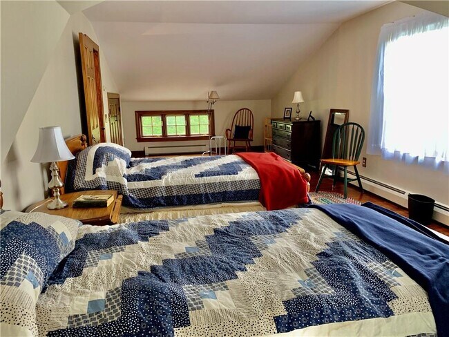 Building Photo - 6 Butts Rock Rd