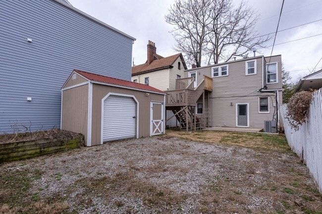 Building Photo - 1504 E Breckinridge St