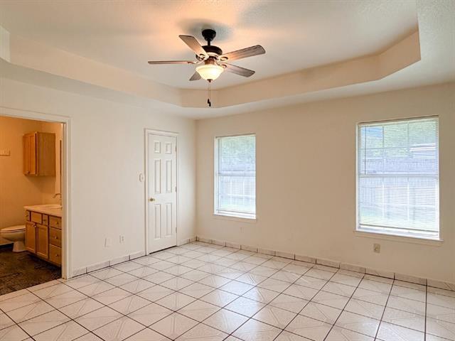 Building Photo - 1202 Spell Ave
