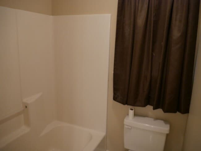Building Photo - Beautiful Home in Hahira!!