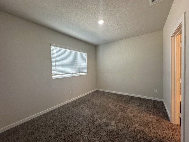 Building Photo - 13347 Rowdy Cv