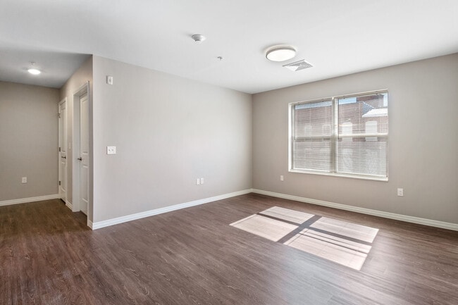Building Photo - Barley Square Apartments