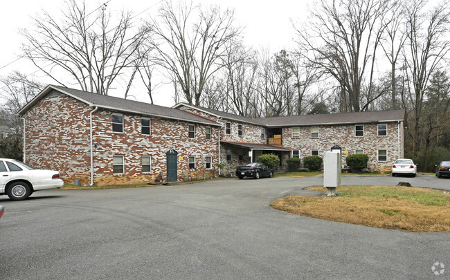 Building Photo - Evergreen Apartments