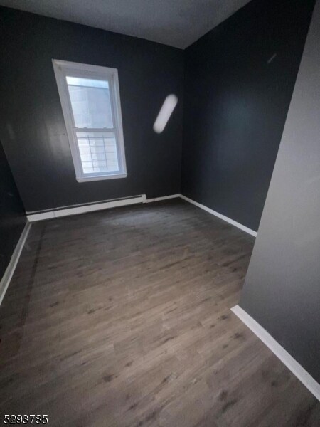 Building Photo - 32 Rosehill Pl