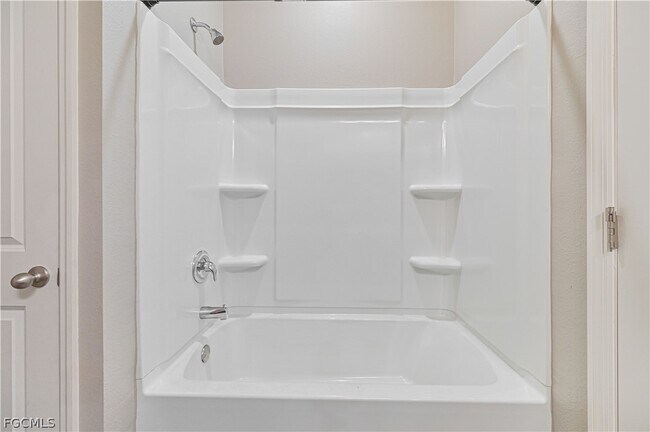 Building Photo - 17325 Coastal Ridge Dr