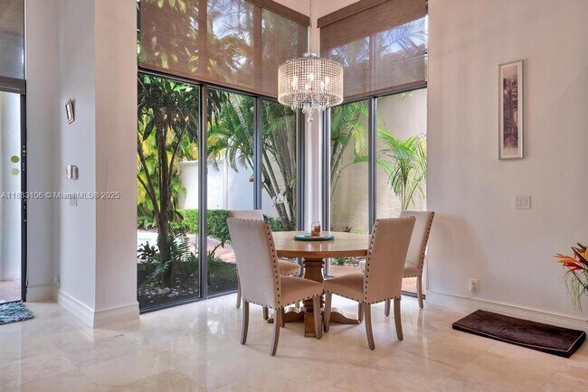 Building Photo - 17931 Lake Azure Way