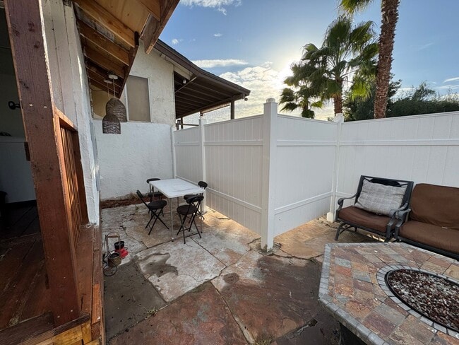 Building Photo - 1 Bedroom - 1 Bathroom