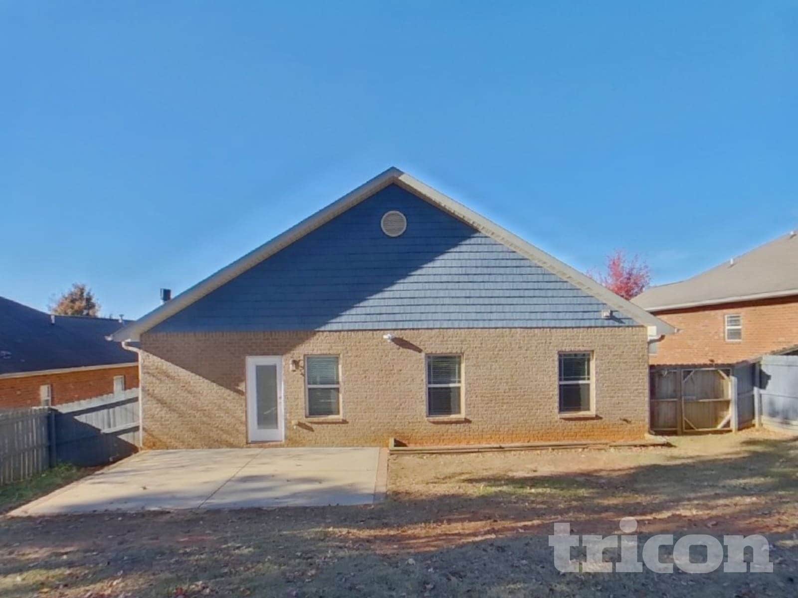 Building Photo - 506 Airdale Ln